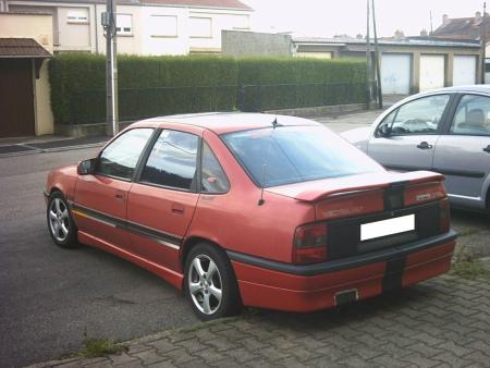 OPEL VECTRA  2L GT