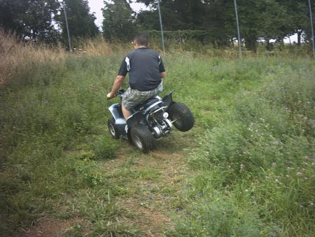 Josua et son Quad